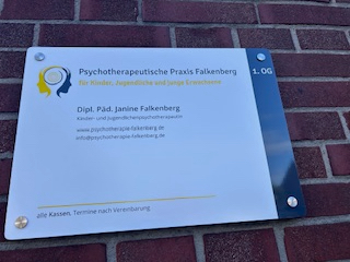 Dipl. Päd. Janine Falkenberg, Dr.-Rau-Allee 7, 48231 Warendorf